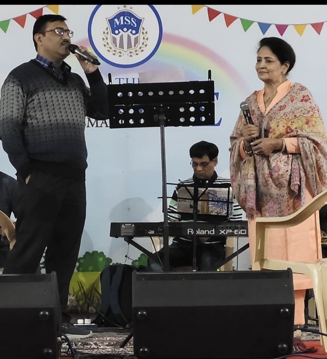 26 नवंबर को दोपहर 12 बजे हरपाल टिवाणा कला केंद्र में एक विशेष गायन प्रतियोगिता " नई आवाज नया अंदाज़" का आयोजन किया
